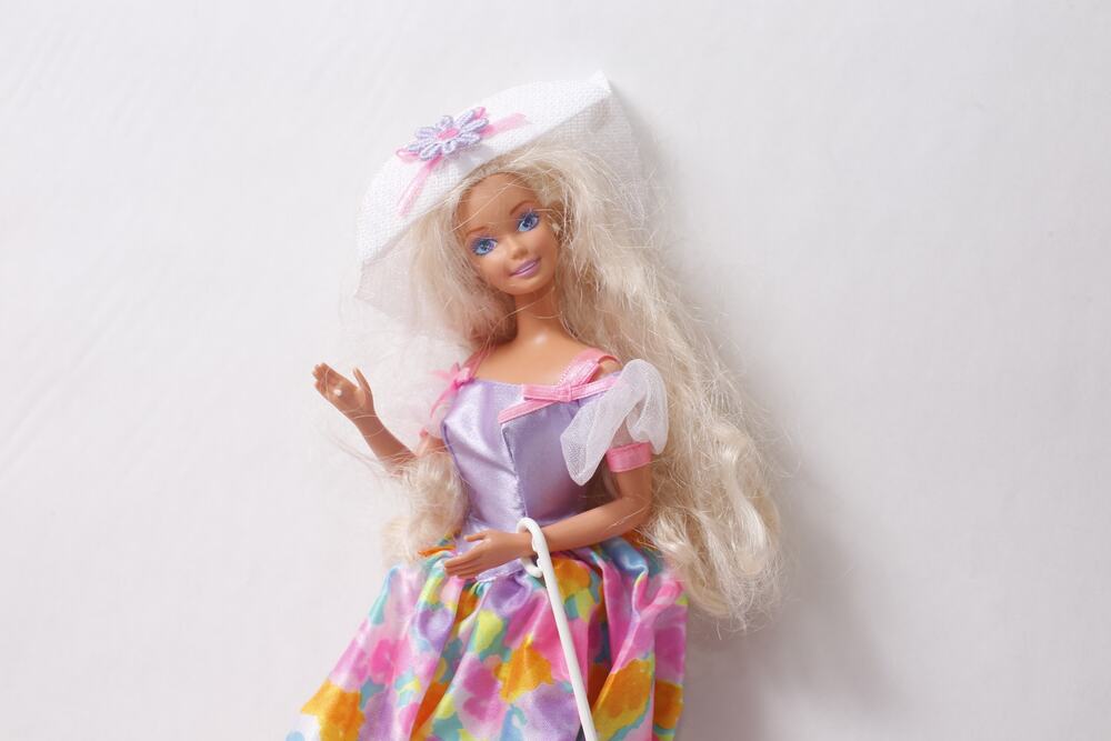 1996 Mattel Barbie Sweet Magnolia 15652 Fashion Doll ~ 260907-WH 1137